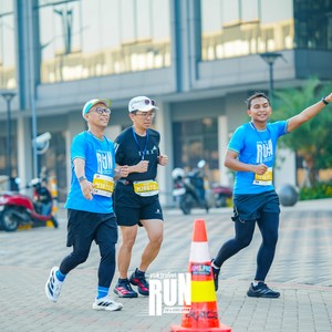 Race photo from YUK TRAVEL RUN