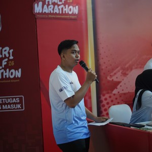 Race photo from KEDIRI HALF MARATHON 2026