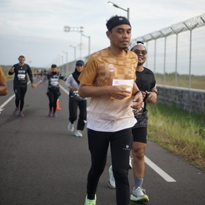 Race photo from KEDIRI HALF MARATHON 2026