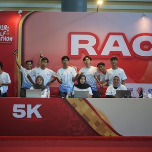 Race photo from KEDIRI HALF MARATHON 2026