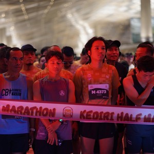 Race photo from KEDIRI HALF MARATHON 2026