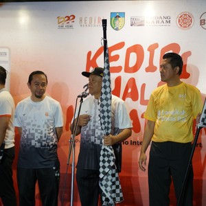 Race photo from KEDIRI HALF MARATHON 2026