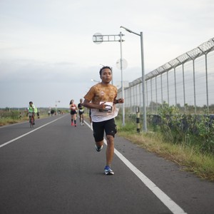 Race photo from KEDIRI HALF MARATHON 2026