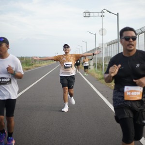 Race photo from KEDIRI HALF MARATHON 2026