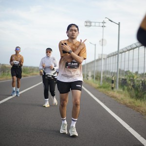 Race photo from KEDIRI HALF MARATHON 2026