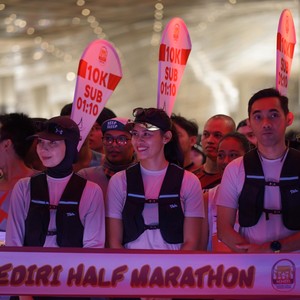 Race photo from KEDIRI HALF MARATHON 2026