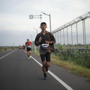 Race photo from KEDIRI HALF MARATHON 2026