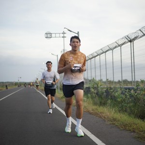 Race photo from KEDIRI HALF MARATHON 2026