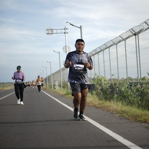 Race photo from KEDIRI HALF MARATHON 2026