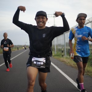 Race photo from KEDIRI HALF MARATHON 2026
