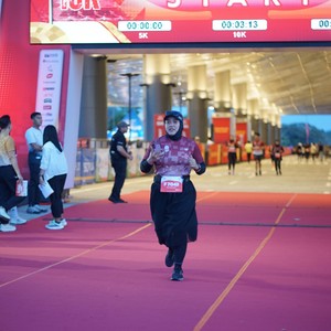 Race photo from KEDIRI HALF MARATHON 2026