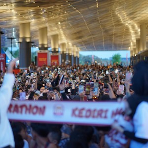 Race photo from KEDIRI HALF MARATHON 2026