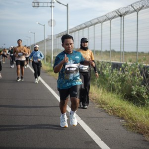 Race photo from KEDIRI HALF MARATHON 2026