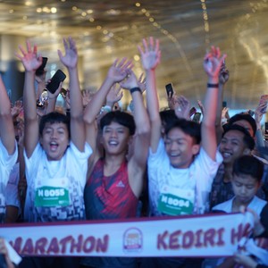 Race photo from KEDIRI HALF MARATHON 2026