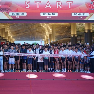 Race photo from KEDIRI HALF MARATHON 2026