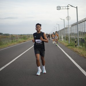 Race photo from KEDIRI HALF MARATHON 2026