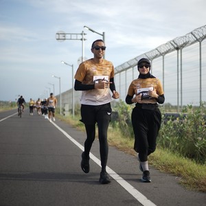 Race photo from KEDIRI HALF MARATHON 2026