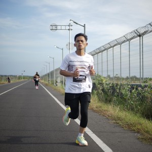 Race photo from KEDIRI HALF MARATHON 2026