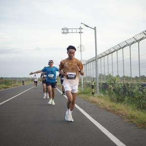 Race photo from KEDIRI HALF MARATHON 2026