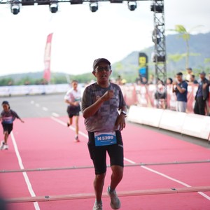 Race photo from KEDIRI HALF MARATHON 2026
