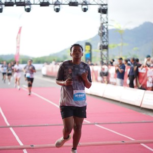 Race photo from KEDIRI HALF MARATHON 2026
