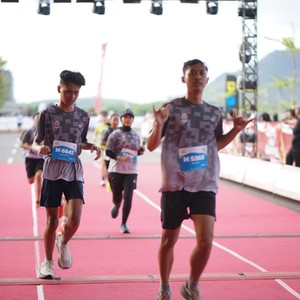 Race photo from KEDIRI HALF MARATHON 2026