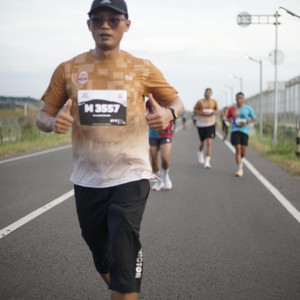 Race photo from KEDIRI HALF MARATHON 2026