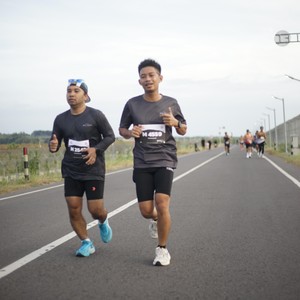 Race photo from KEDIRI HALF MARATHON 2026