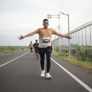 Race photo from KEDIRI HALF MARATHON 2026