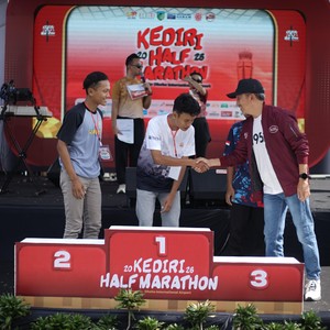 Race photo from KEDIRI HALF MARATHON 2026