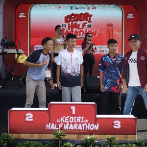 Race photo from KEDIRI HALF MARATHON 2026