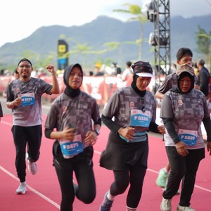 Race photo from KEDIRI HALF MARATHON 2026