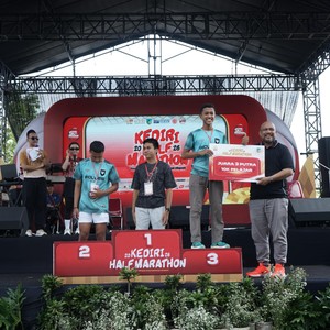 Race photo from KEDIRI HALF MARATHON 2026