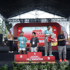 Race photo from KEDIRI HALF MARATHON 2026