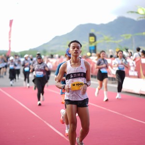 Race photo from KEDIRI HALF MARATHON 2026