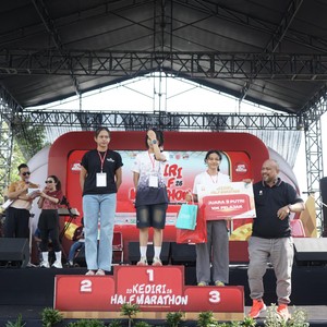 Race photo from KEDIRI HALF MARATHON 2026