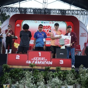 Race photo from KEDIRI HALF MARATHON 2026