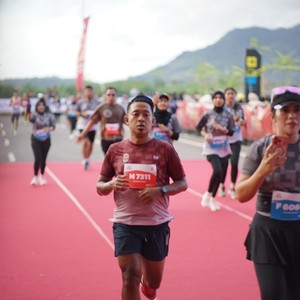 Race photo from KEDIRI HALF MARATHON 2026