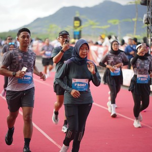 Race photo from KEDIRI HALF MARATHON 2026