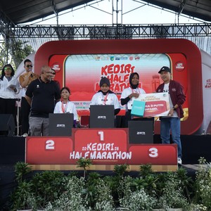 Race photo from KEDIRI HALF MARATHON 2026