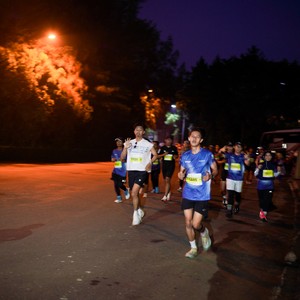 Race photo from BOGORUN 2026