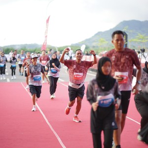 Race photo from KEDIRI HALF MARATHON 2026