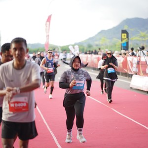 Race photo from KEDIRI HALF MARATHON 2026