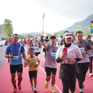 Race photo from KEDIRI HALF MARATHON 2026
