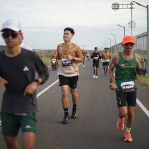 Race photo from KEDIRI HALF MARATHON 2026