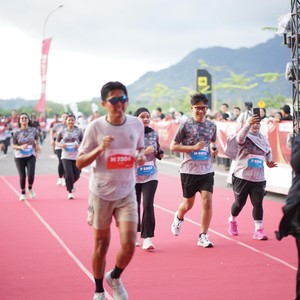 Race photo from KEDIRI HALF MARATHON 2026