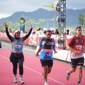 Race photo from KEDIRI HALF MARATHON 2026