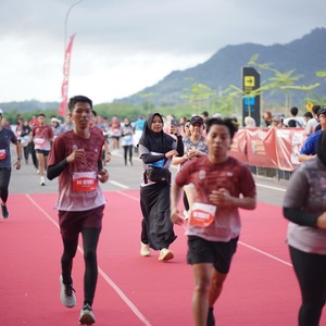 Race photo from KEDIRI HALF MARATHON 2026