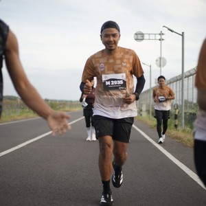 Race photo from KEDIRI HALF MARATHON 2026