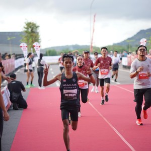 Race photo from KEDIRI HALF MARATHON 2026